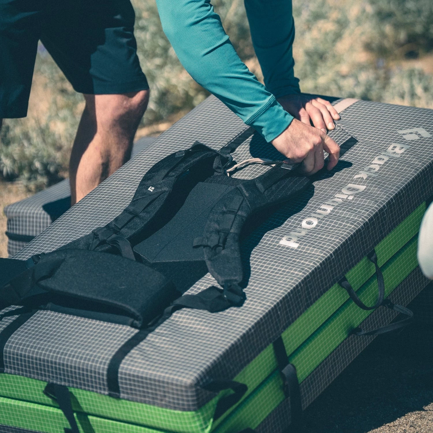 Black Diamond Erratic Crash Pad - Image 15