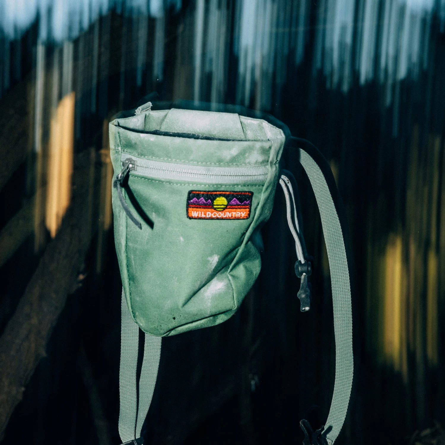 Wild Country Flow Chalk Bag - Retro - Image 5